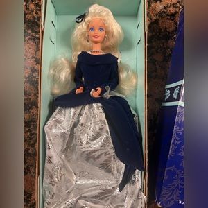Avon winter velvet Barbie
